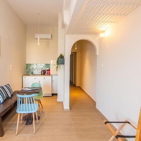 Azure In Tinos Apartment ภายนอก รูปภาพ