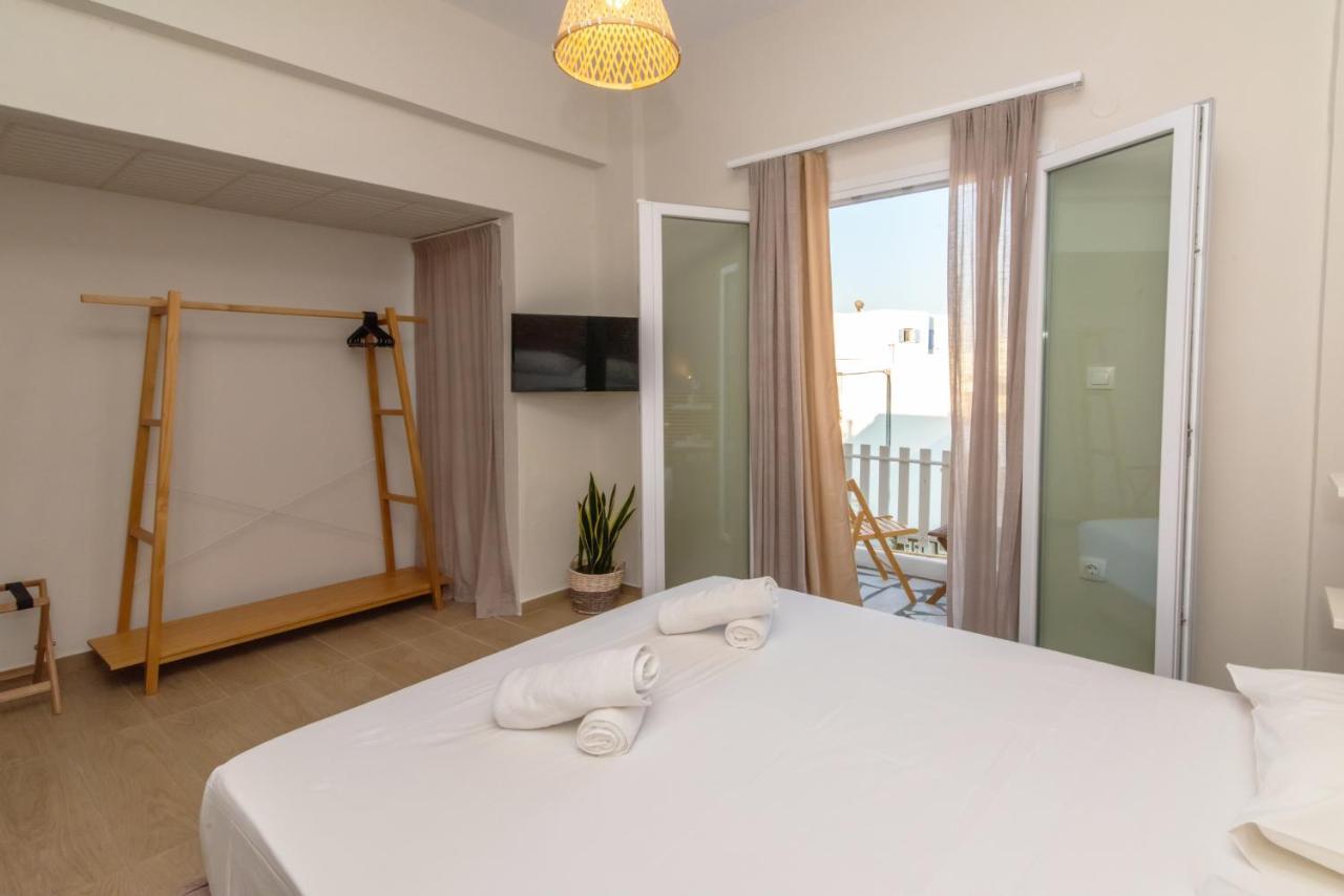 Azure In Tinos Apartment ภายนอก รูปภาพ